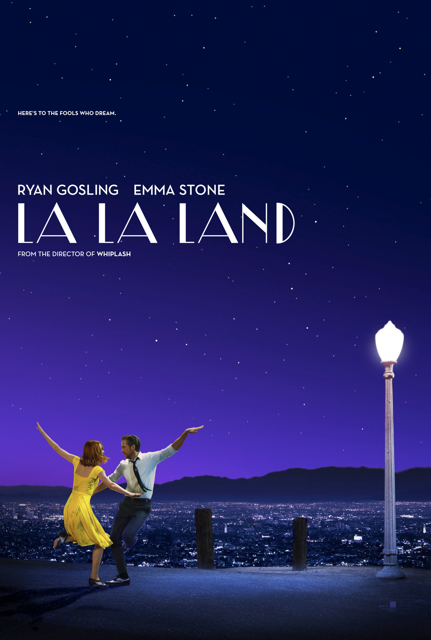 Review: Ryan Gosling and Emma Stone Twirl 'La La Land' Toward Greatness
